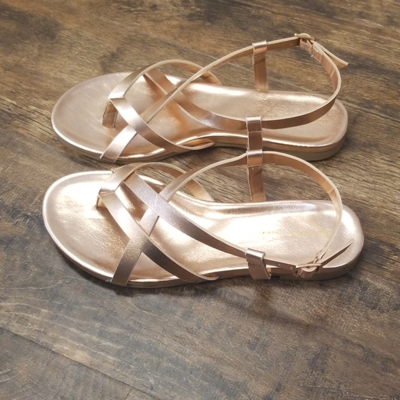 Womens Madden Girl Delia Sandal Rose Gold - Picture 4 of 5